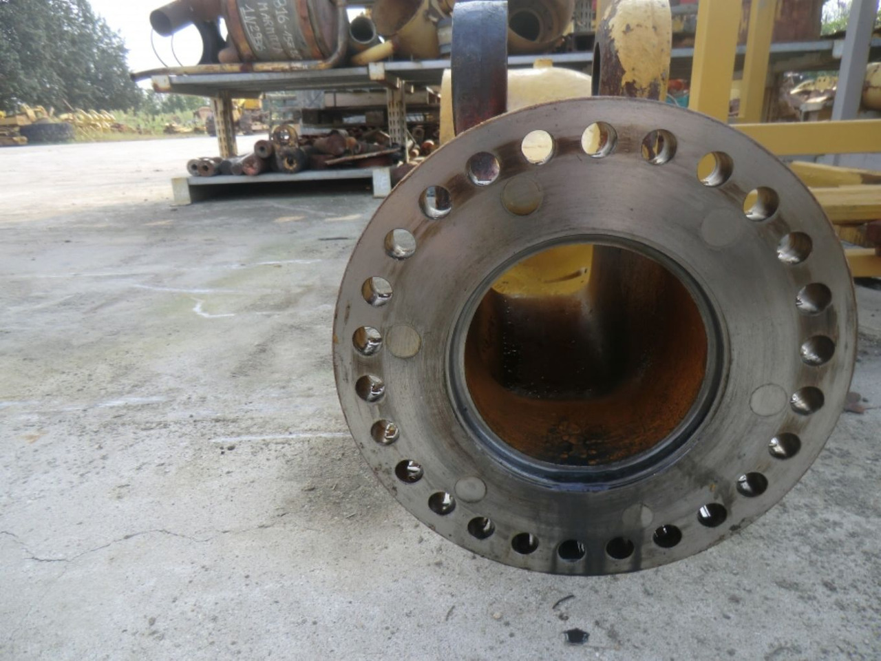 Caterpillar 735 ALLOGGIAMENTO ASSALE ANTERIORE - Трансмиссия для Строительной техники: фото 4 Caterpillar 735 ALLOGGIAMENTO ASSALE ANTERIORE - Трансмиссия для Строительной техники: фото 4