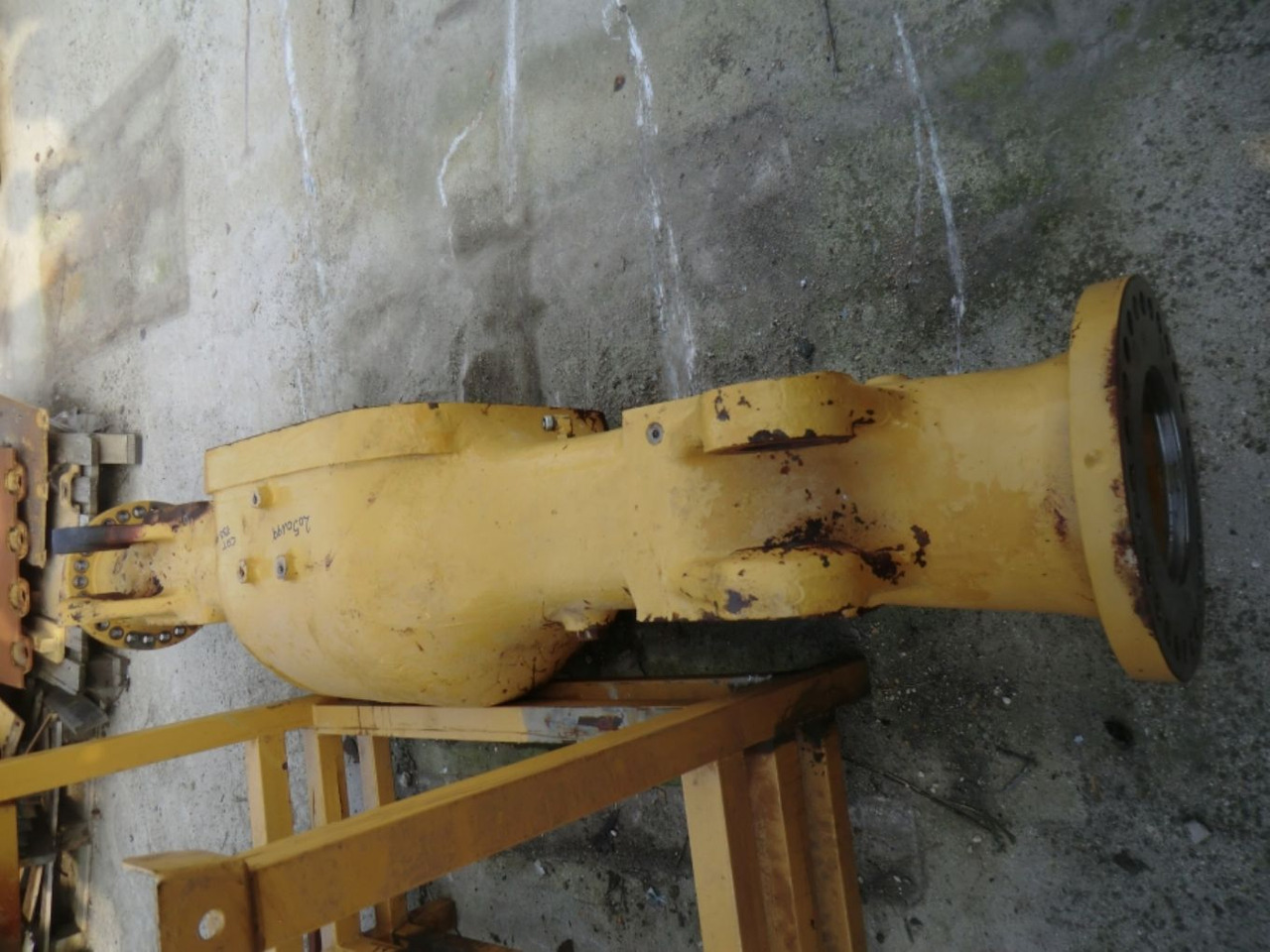 Caterpillar 735 ALLOGGIAMENTO ASSALE ANTERIORE - Трансмиссия для Строительной техники: фото 3 Caterpillar 735 ALLOGGIAMENTO ASSALE ANTERIORE - Трансмиссия для Строительной техники: фото 3