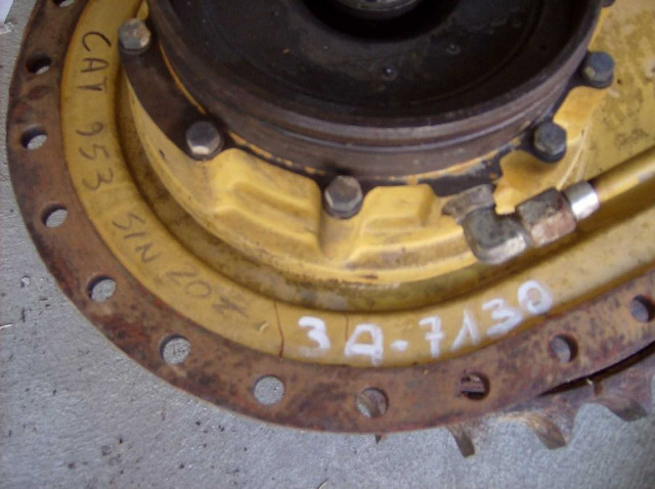 Caterpillar 953 RIDUTTORE DI TRASLAZIONE DESTRO COMPLETO DI RUOTA MOTRICE 3A6425 - Трансмиссия для Строительной техники: фото 2 Caterpillar 953 RIDUTTORE DI TRASLAZIONE DESTRO COMPLETO DI RUOTA MOTRICE 3A6425 - Трансмиссия для Строительной техники: фото 2