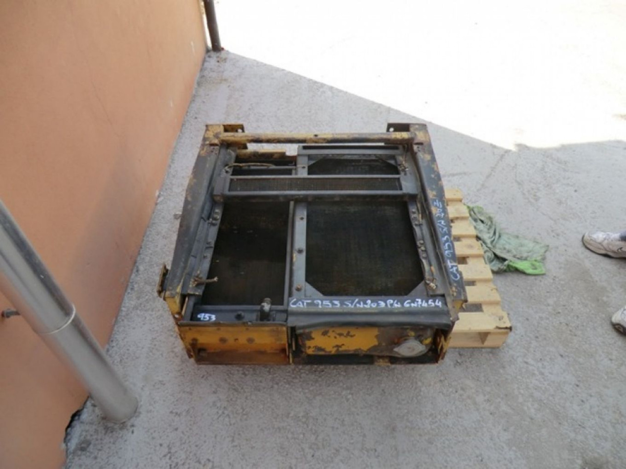 Caterpillar 953 SCAMBIATORE - Система охлаждения для Строительной техники: фото 1 Caterpillar 953 SCAMBIATORE - Система охлаждения для Строительной техники: фото 1