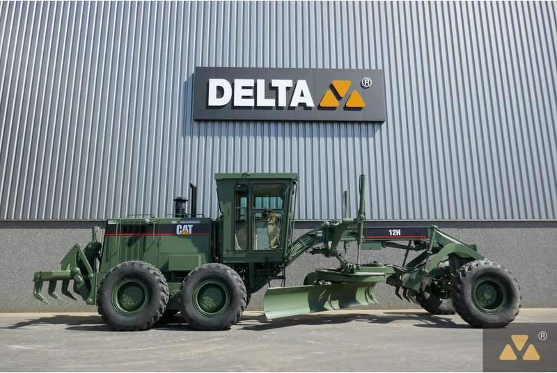 Caterpillar 12H Ex-military - Грейдер: фото 2 Caterpillar 12H Ex-military - Грейдер: фото 2