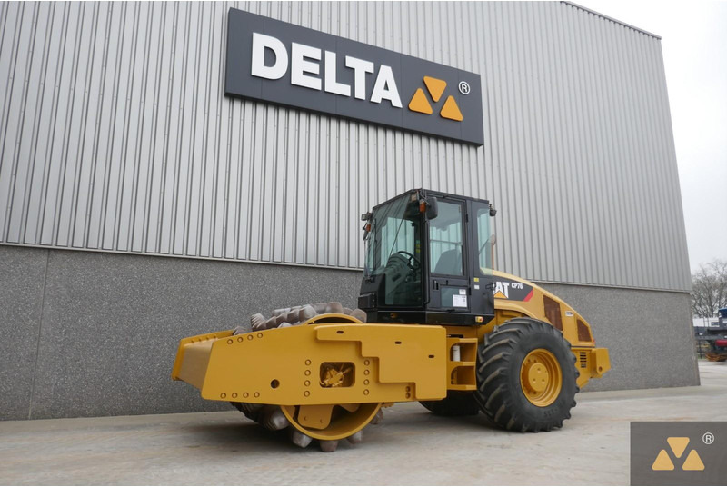 Caterpillar CP76 - Каток: фото 4 Caterpillar CP76 - Каток: фото 4