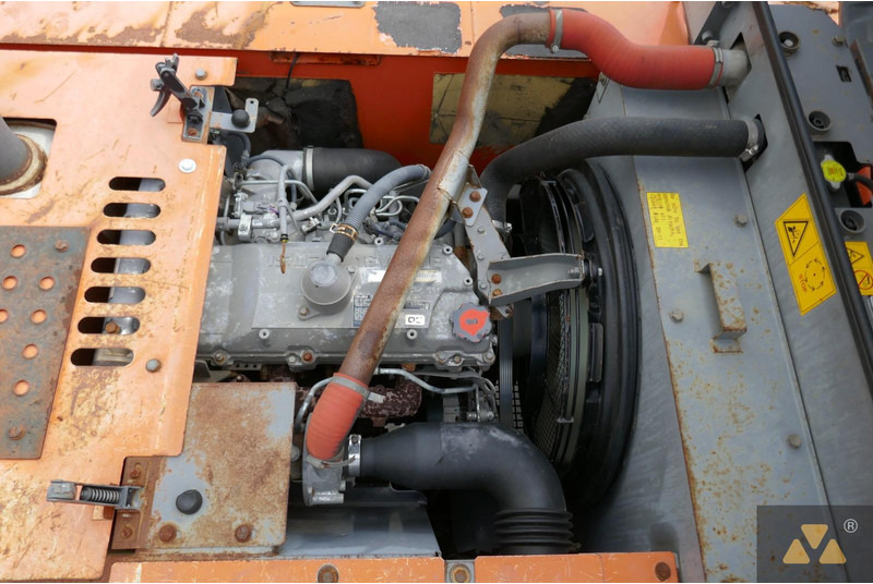 Гусеничный экскаватор Hitachi ZX280LC-3 Long reach: фото 11 Гусеничный экскаватор Hitachi ZX280LC-3 Long reach: фото 11