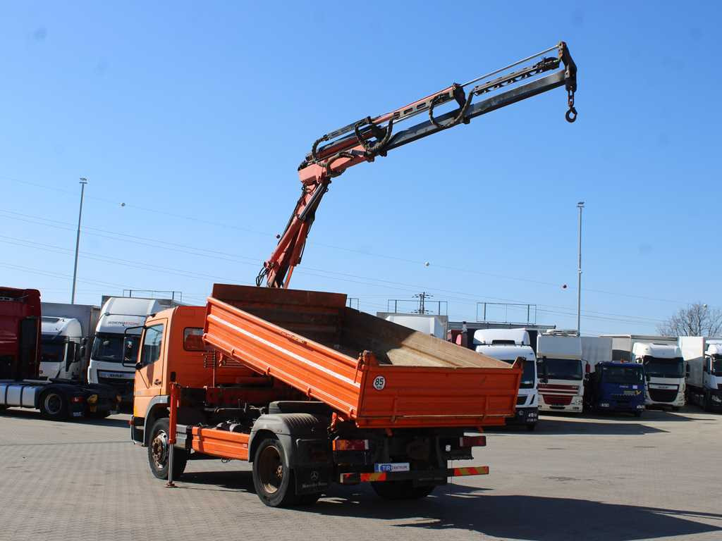 Mercedes-Benz Atego 1523, HYDRAULIC ARM ATLAS 60.1, THREE-SIDED - Самосвал, Автоманипулятор: фото 5 Mercedes-Benz Atego 1523, HYDRAULIC ARM ATLAS 60.1, THREE-SIDED - Самосвал, Автоманипулятор: фото 5