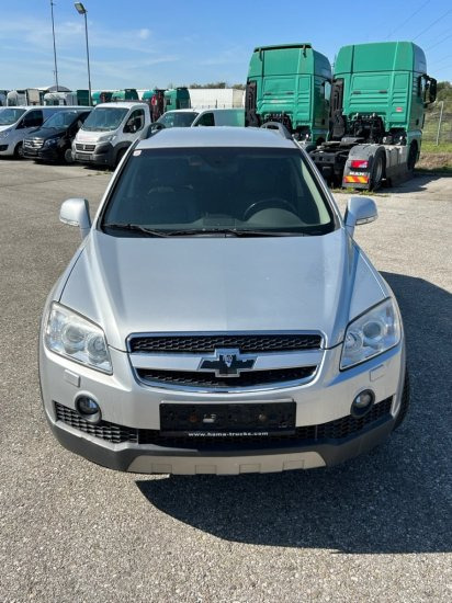 Chevrolet Captiva 3,2 V6 - Внедорожник: фото 2 Chevrolet Captiva 3,2 V6 - Внедорожник: фото 2