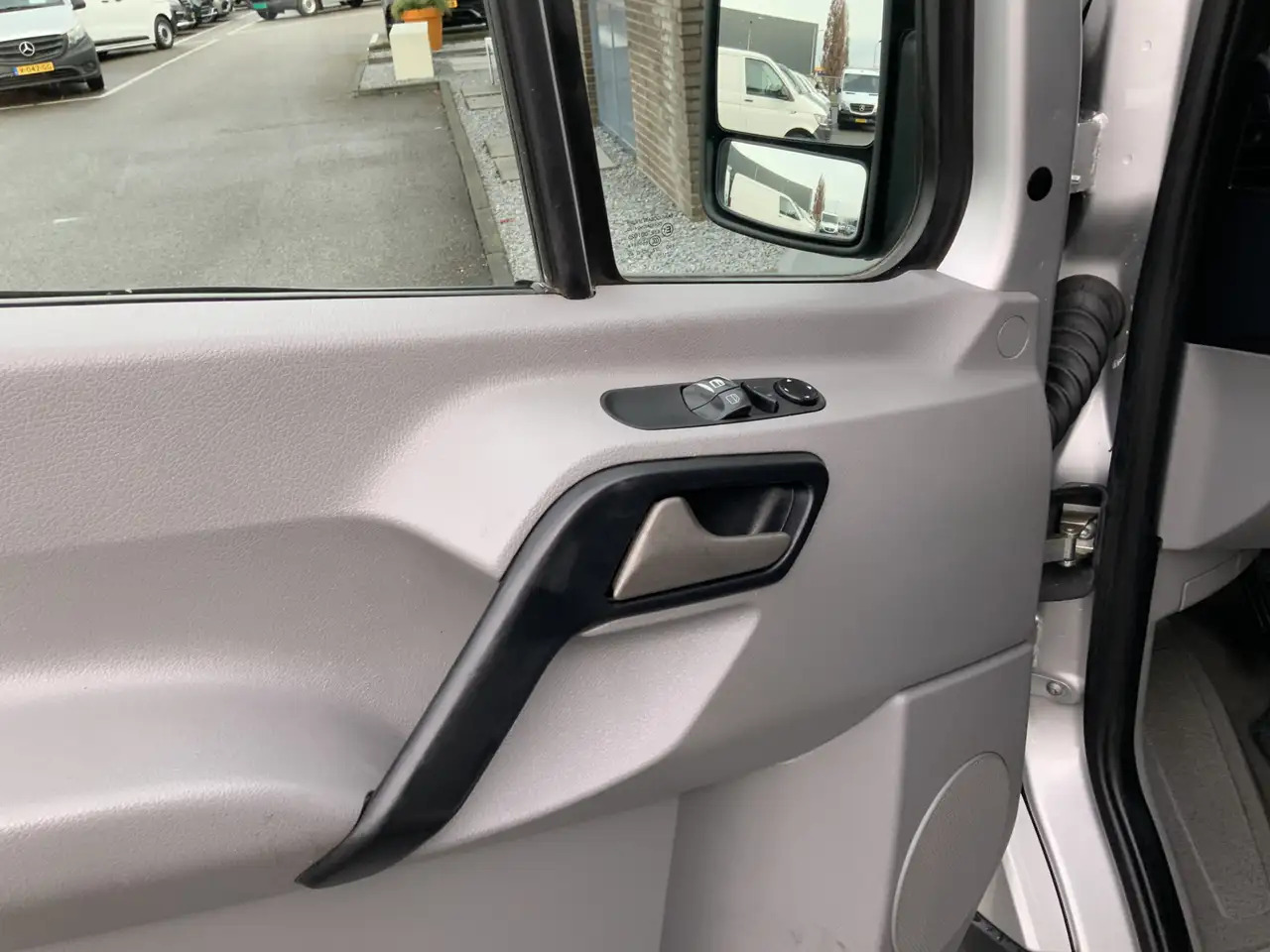 Mercedes-Benz Sprinter 313 2.2 CDI 366 HDAirco Alu Velg Side Bar Trekhaak - Цельнометаллический фургон: фото 5 Mercedes-Benz Sprinter 313 2.2 CDI 366 HDAirco Alu Velg Side Bar Trekhaak - Цельнометаллический фургон: фото 5