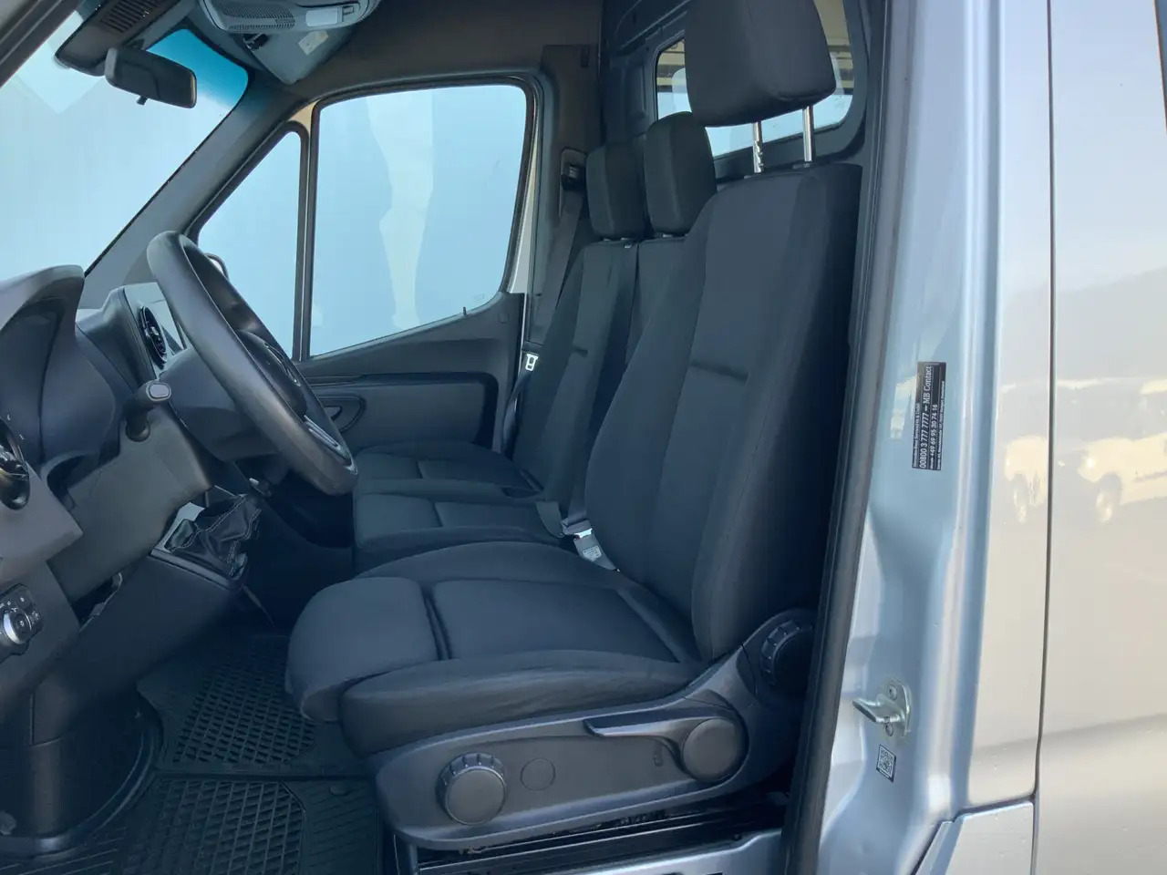 Цельнометаллический фургон Mercedes-Benz Sprinter 314 2.2 CDI L2H2 Airco Cruise 3 Zits Trekhaak 2000: фото 6