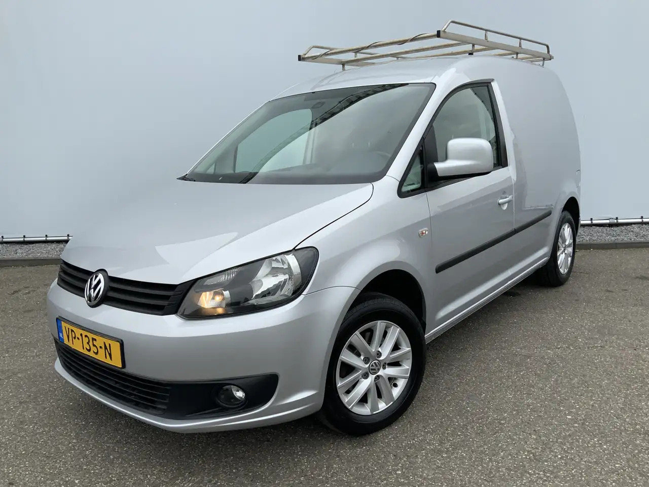 Volkswagen Caddy 1.6 TDI Airco Imperiaal Trekhaak 1400 kg navi Crui - Легковой фургон: фото 1 Volkswagen Caddy 1.6 TDI Airco Imperiaal Trekhaak 1400 kg navi Crui - Легковой фургон: фото 1