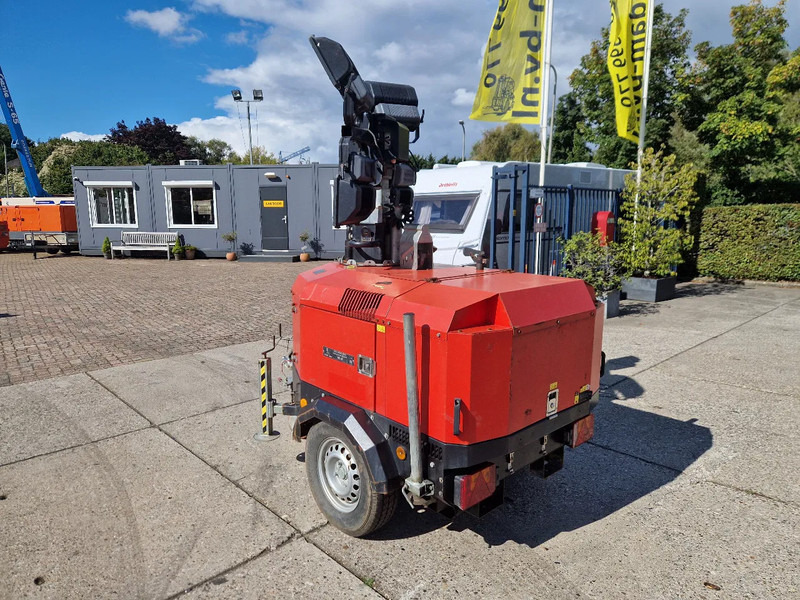 Tower Light VB9 mobiele lichtmast 9m. hoog - Осветительная мачта: фото 4 Tower Light VB9 mobiele lichtmast 9m. hoog - Осветительная мачта: фото 4