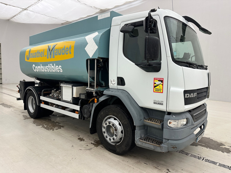DAF LF55.250 - Грузовик-цистерна: фото 3 DAF LF55.250 - Грузовик-цистерна: фото 3