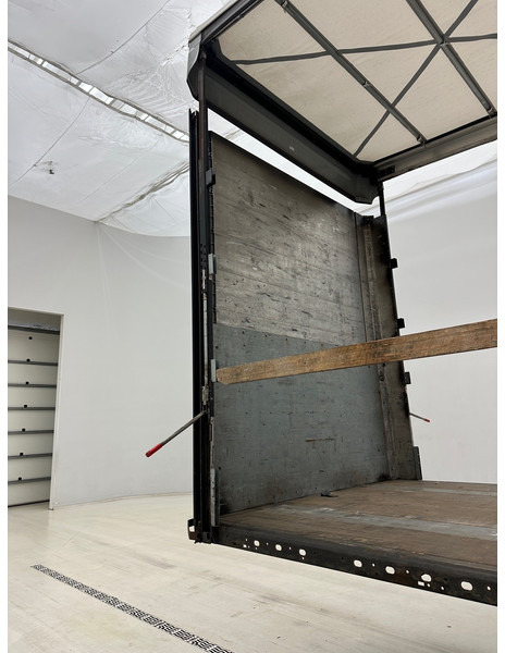 Kögel Tautliner - Тентованный полуприцеп: фото 2 Kögel Tautliner - Тентованный полуприцеп: фото 2