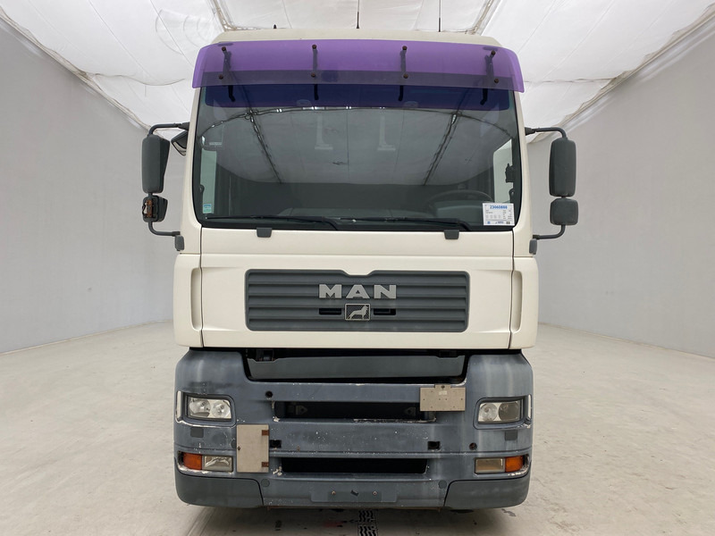 MAN TGA26.410 - 6x2 - Грузовик-контейнеровоз/ Сменный кузов: фото 2 MAN TGA26.410 - 6x2 - Грузовик-контейнеровоз/ Сменный кузов: фото 2