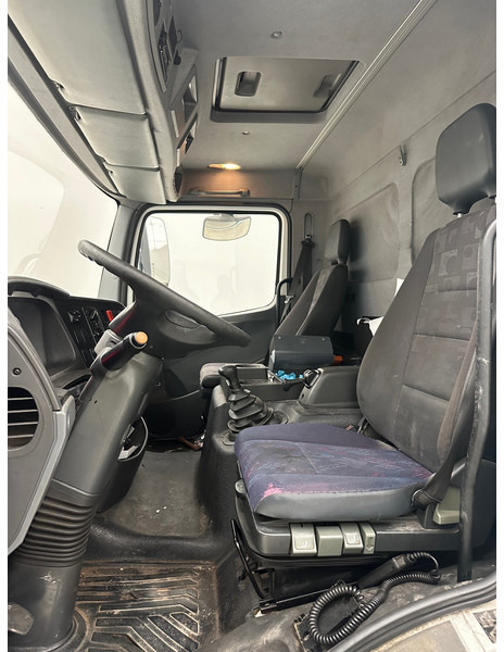 Грузовик с закрытым кузовом Mercedes-Benz Atego 916: фото 11 Грузовик с закрытым кузовом Mercedes-Benz Atego 916: фото 11