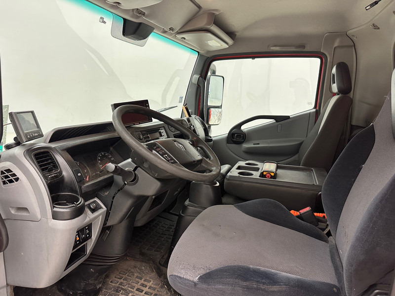 Автовоз Renault D7.5: фото 14 Автовоз Renault D7.5: фото 14