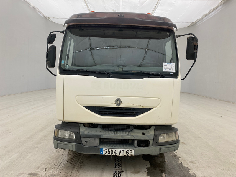 Renault Midlum 180 DCi - Грузовик-цистерна: фото 2 Renault Midlum 180 DCi - Грузовик-цистерна: фото 2