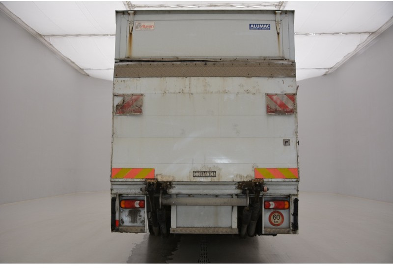 Грузовик с закрытым кузовом Renault Midlum 280 DXi: фото 7 Грузовик с закрытым кузовом Renault Midlum 280 DXi: фото 7