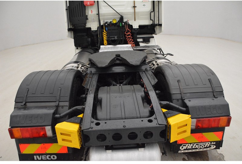 Тягач Iveco Stralis AS440S40 LNG Natural Power: фото 7 Тягач Iveco Stralis AS440S40 LNG Natural Power: фото 7