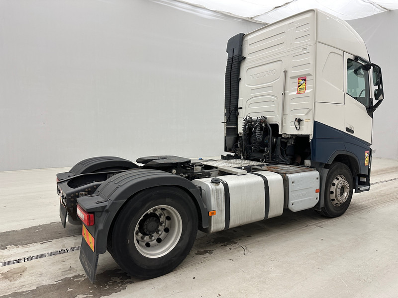 Volvo FH 420 Globetrotter - ADR - Тягач: фото 5 Volvo FH 420 Globetrotter - ADR - Тягач: фото 5