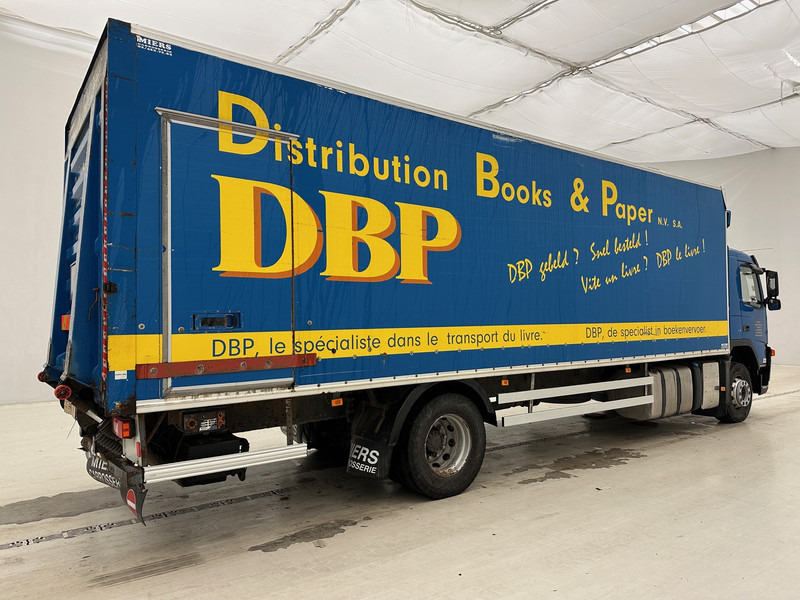 Volvo FM 300 - Грузовик с закрытым кузовом: фото 5 Volvo FM 300 - Грузовик с закрытым кузовом: фото 5