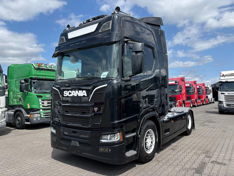 Scania R450 Euro 6 Retarder - Тягач: фото 1 Scania R450 Euro 6 Retarder - Тягач: фото 1