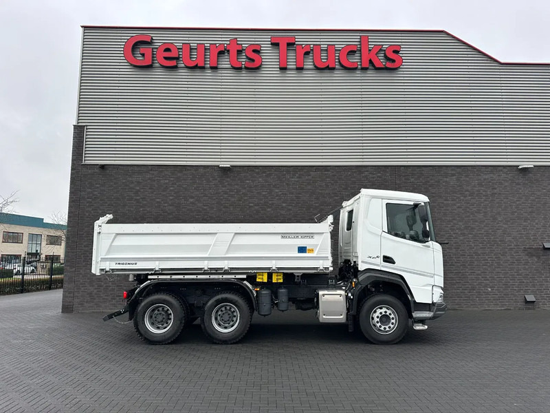 DAF XFC 480 FAT 6X4 + 3 ZIJDIGE KIPPER/TIPPER BORD MATIC - Самосвал: фото 4 DAF XFC 480 FAT 6X4 + 3 ZIJDIGE KIPPER/TIPPER BORD MATIC - Самосвал: фото 4