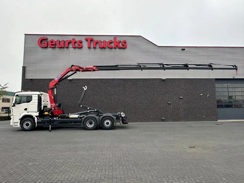 MAN TGS 26.520 6X4H-4 BL NEW MODEL + MEILLER HAAKARMSYSTEEM + HMF 2320 K6-RCS KRAAN/KRAN/CRANE/GRUA - Крюковой мультилифт, Автоманипулятор: фото 1 MAN TGS 26.520 6X4H-4 BL NEW MODEL + MEILLER HAAKARMSYSTEEM + HMF 2320 K6-RCS KRAAN/KRAN/CRANE/GRUA - Крюковой мультилифт, Автоманипулятор: фото 1