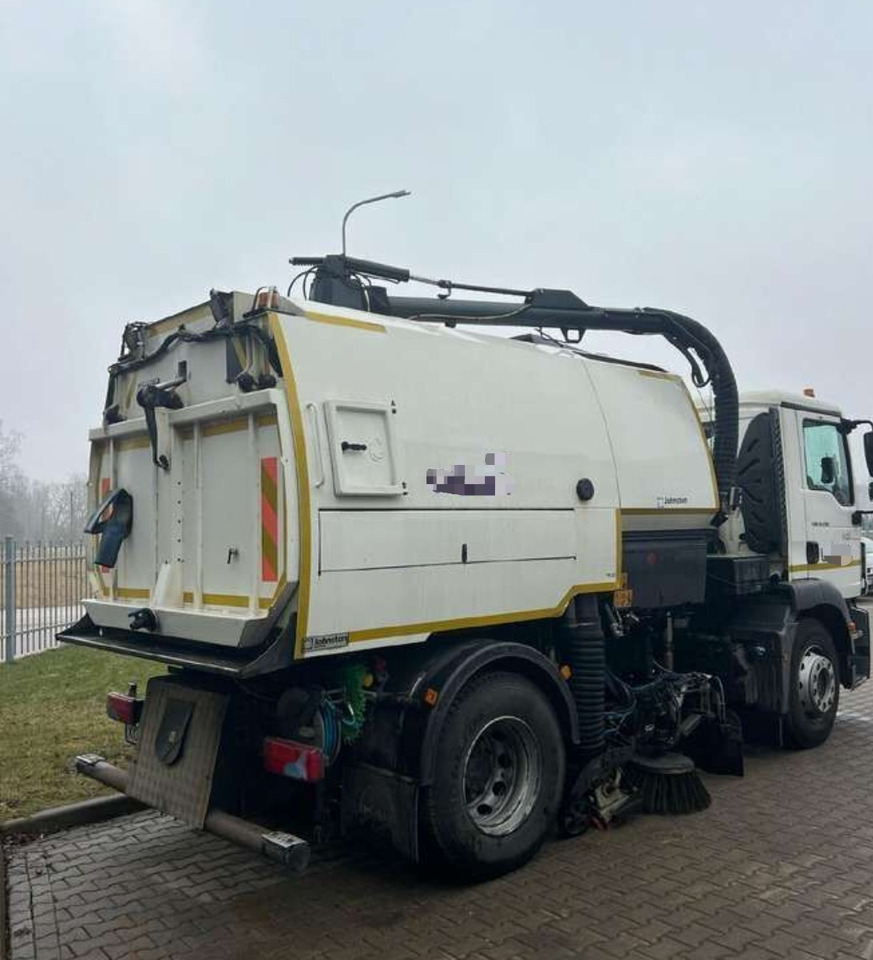 JOHNSTON VT651 - Подметально-уборочная машина: фото 2 JOHNSTON VT651 - Подметально-уборочная машина: фото 2