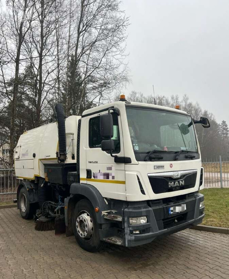 JOHNSTON VT651 - Подметально-уборочная машина: фото 1 JOHNSTON VT651 - Подметально-уборочная машина: фото 1