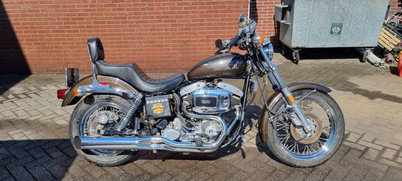 Harley-Davidson FXE SUPER GLIDE.... 1200 AMF first paint - Мотоцикл: фото 1 Harley-Davidson FXE SUPER GLIDE.... 1200 AMF first paint - Мотоцикл: фото 1