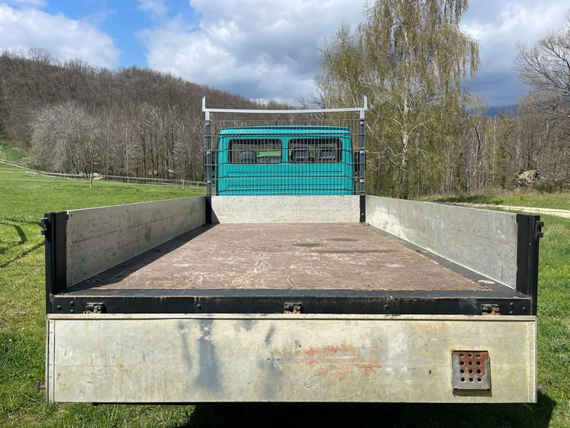 Mercedes-Benz 612 MANUEL gearbox - Грузовик с закрытым кузовом: фото 4 Mercedes-Benz 612 MANUEL gearbox - Грузовик с закрытым кузовом: фото 4