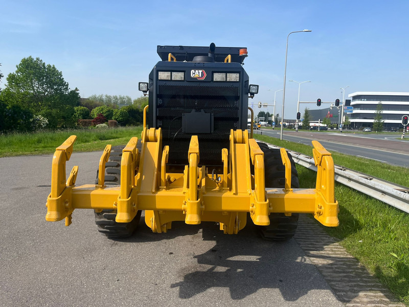 Грейдер Caterpillar 140GC - Push block / Ripper / New Tires: фото 7