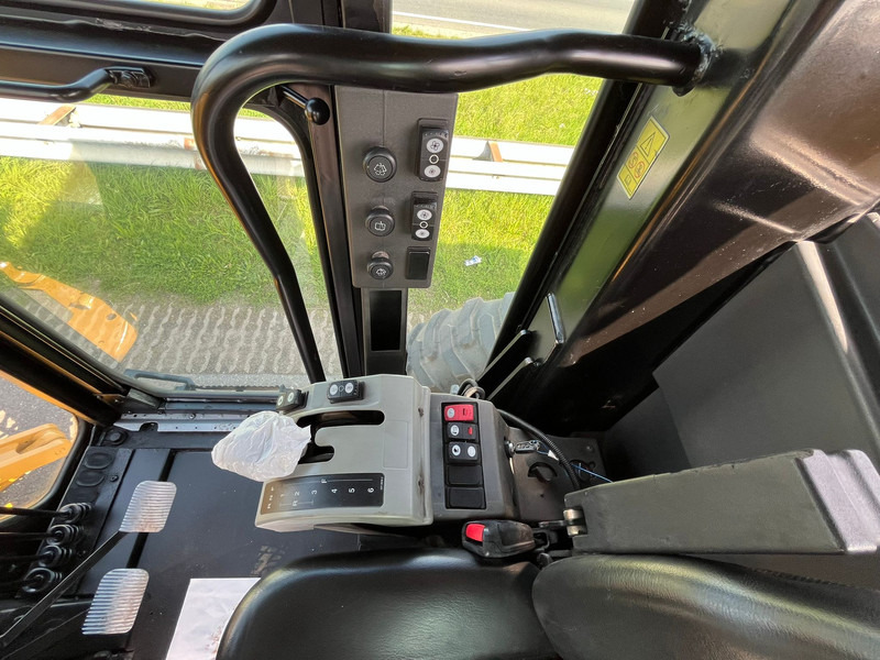 Грейдер Caterpillar 140GC - Push block / Ripper / New Tires: фото 17