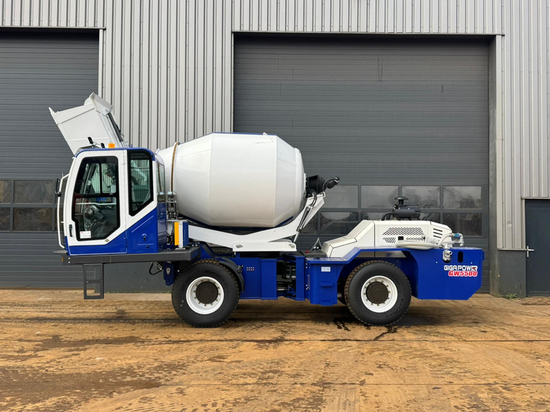 Giga power GW5500 4x4 Self Loading Concrete Mixer - Автобетоносмеситель: фото 1 Giga power GW5500 4x4 Self Loading Concrete Mixer - Автобетоносмеситель: фото 1