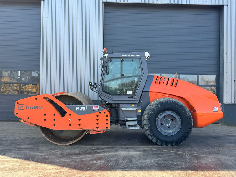 Каток Hamm H25i: фото 1