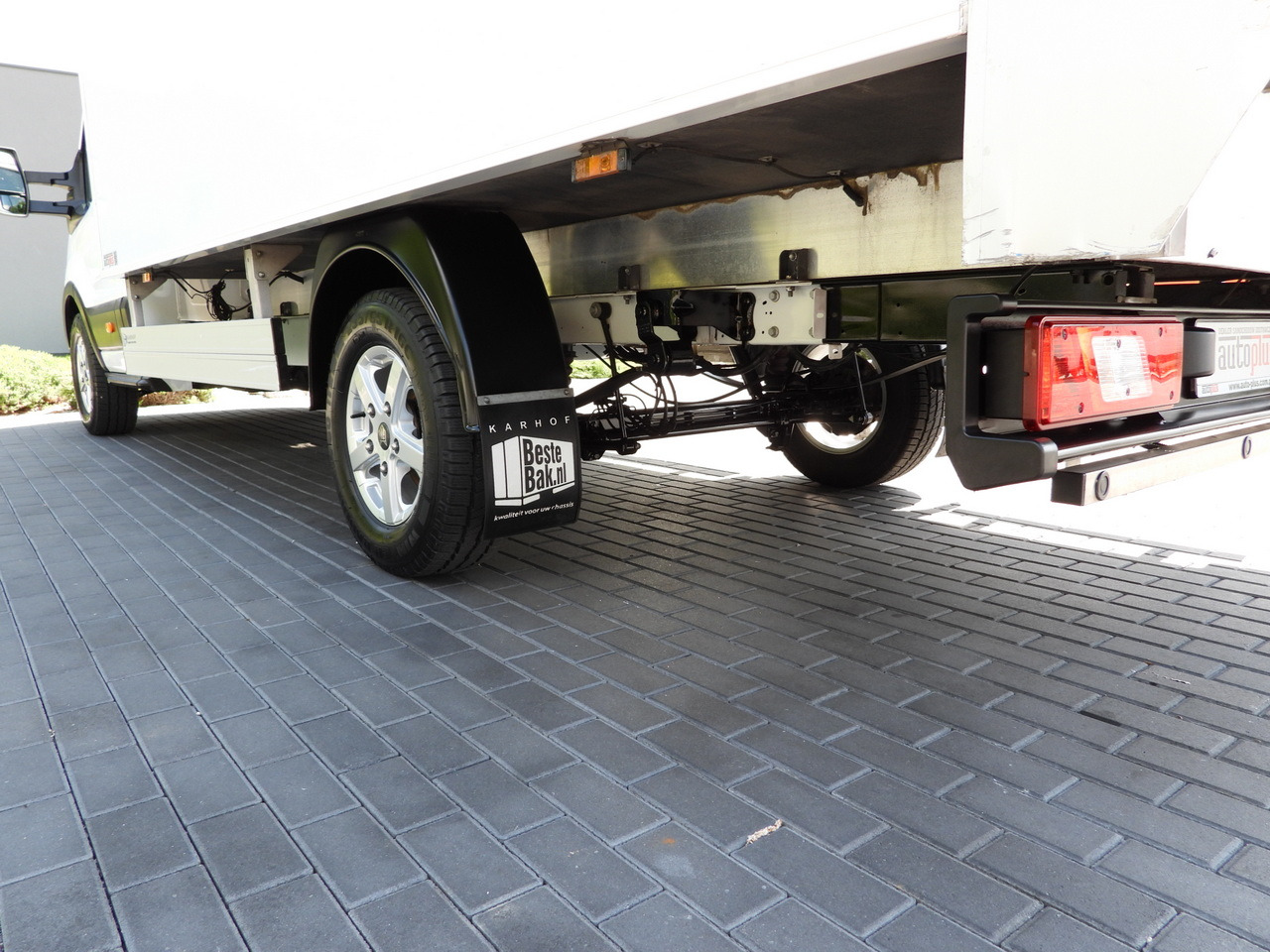 Фургон с закрытым кузовом FORD TRANSIT BOX LIFT 8 PALLETS CRUISE CONTROL LED LIGHTS AIR CONDITIONING 130HP: фото 16 Фургон с закрытым кузовом FORD TRANSIT BOX LIFT 8 PALLETS CRUISE CONTROL LED LIGHTS AIR CONDITIONING 130HP: фото 16