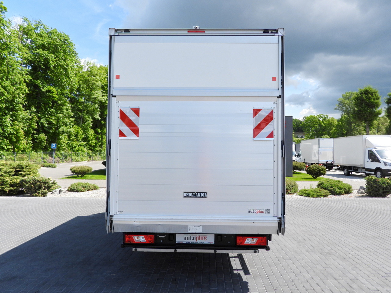 Фургон с закрытым кузовом FORD TRANSIT BOX LIFT 8 PALLETS CRUISE CONTROL LED LIGHTS AIR CONDITIONING 130HP: фото 11 Фургон с закрытым кузовом FORD TRANSIT BOX LIFT 8 PALLETS CRUISE CONTROL LED LIGHTS AIR CONDITIONING 130HP: фото 11