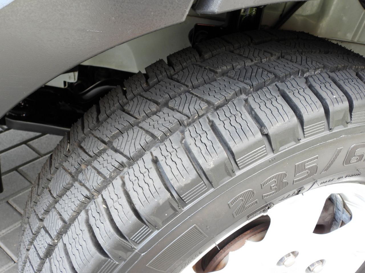 Фургон с закрытым кузовом FORD TRANSIT BOX LIFT 8 PALLETS CRUISE CONTROL LED LIGHTS AIR CONDITIONING 130HP: фото 32 Фургон с закрытым кузовом FORD TRANSIT BOX LIFT 8 PALLETS CRUISE CONTROL LED LIGHTS AIR CONDITIONING 130HP: фото 32