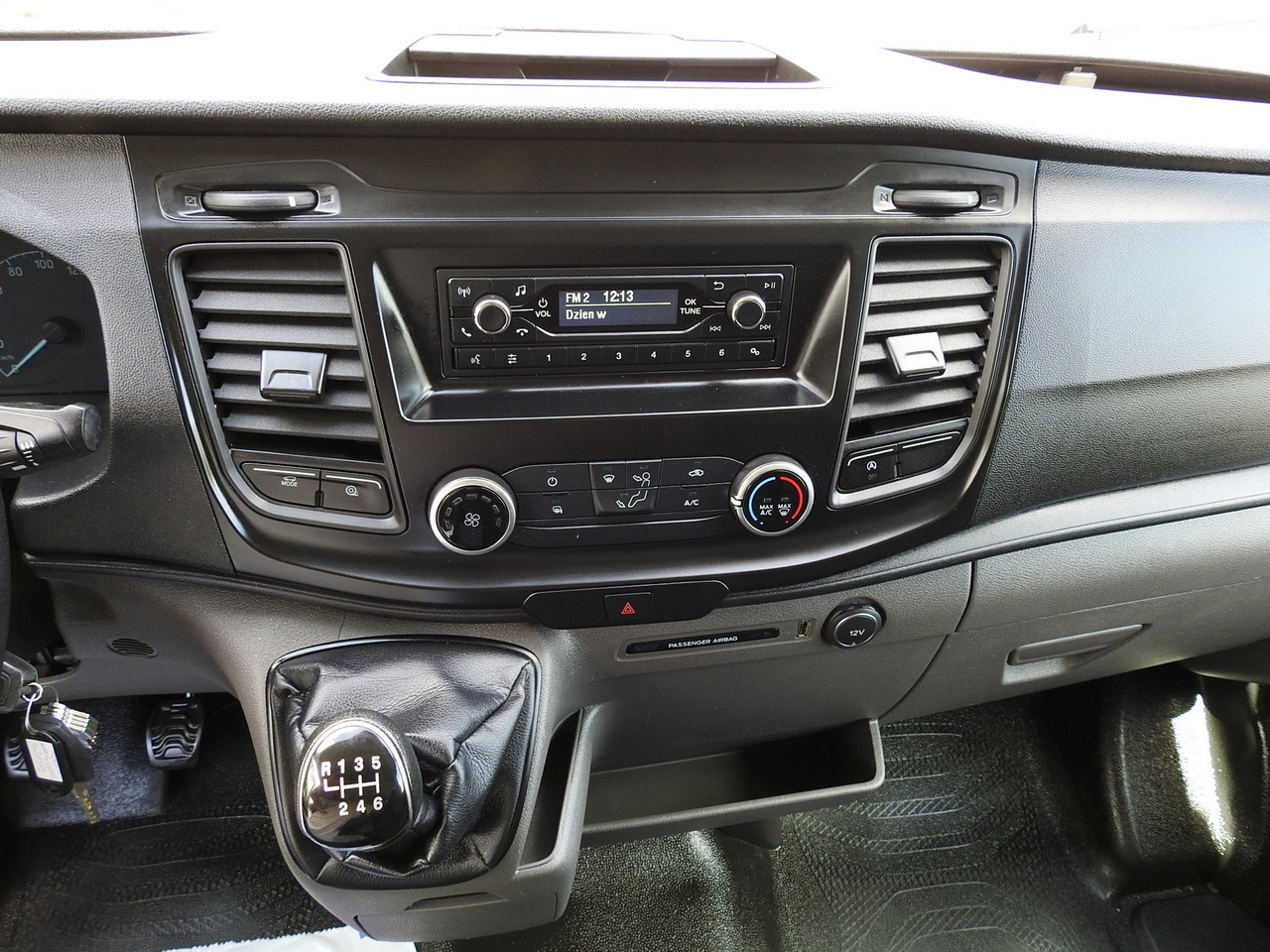 Фургон-рефрижератор FORD TRANSIT REGRIGERATOR BOX 0*C POWER SUPPLY 230V CRUISE CONTROL AIR CONDITIONING TWIN WHEELS 170HP: фото 39 Фургон-рефрижератор FORD TRANSIT REGRIGERATOR BOX 0*C POWER SUPPLY 230V CRUISE CONTROL AIR CONDITIONING TWIN WHEELS 170HP: фото 39