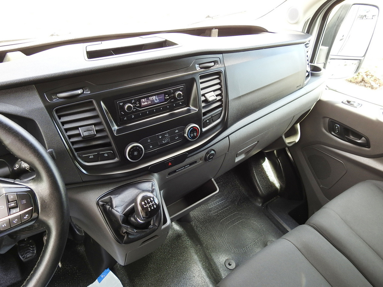 Фургон-рефрижератор FORD TRANSIT REGRIGERATOR BOX 0*C POWER SUPPLY 230V CRUISE CONTROL AIR CONDITIONING TWIN WHEELS 170HP: фото 37 Фургон-рефрижератор FORD TRANSIT REGRIGERATOR BOX 0*C POWER SUPPLY 230V CRUISE CONTROL AIR CONDITIONING TWIN WHEELS 170HP: фото 37