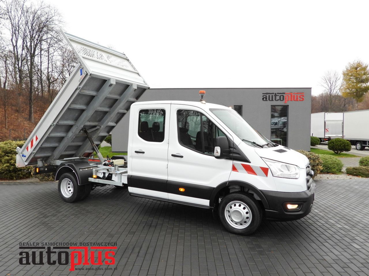 FORD TRANSIT TIPPER DOUBLE CABIN DOKA 6 SEATS CRUISE CONTROL LED LIGHTS TWIN WHEELS AIR CONDITIONING 170HP - Малотоннажный самосвал: фото 1 FORD TRANSIT TIPPER DOUBLE CABIN DOKA 6 SEATS CRUISE CONTROL LED LIGHTS TWIN WHEELS AIR CONDITIONING 170HP - Малотоннажный самосвал: фото 1