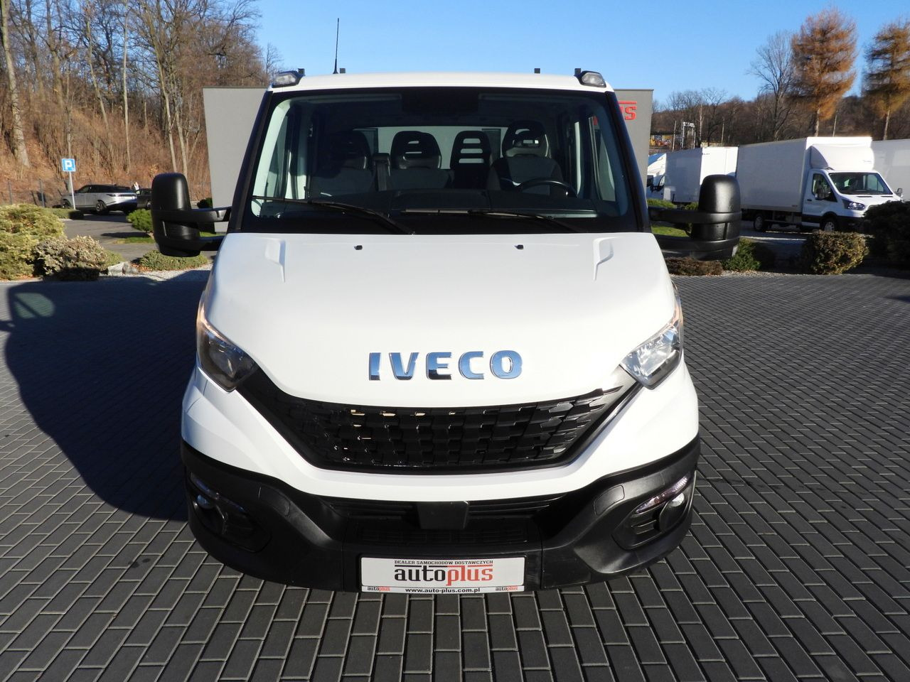 IVECO DAILY 35S14 STAKE BODY DOUBLE CABIN DOKA 7 SEATS CRUISE CONTROL AIR CONDITIONING 140HP - Грузопассажирский фургон: фото 5 IVECO DAILY 35S14 STAKE BODY DOUBLE CABIN DOKA 7 SEATS CRUISE CONTROL AIR CONDITIONING 140HP - Грузопассажирский фургон: фото 5