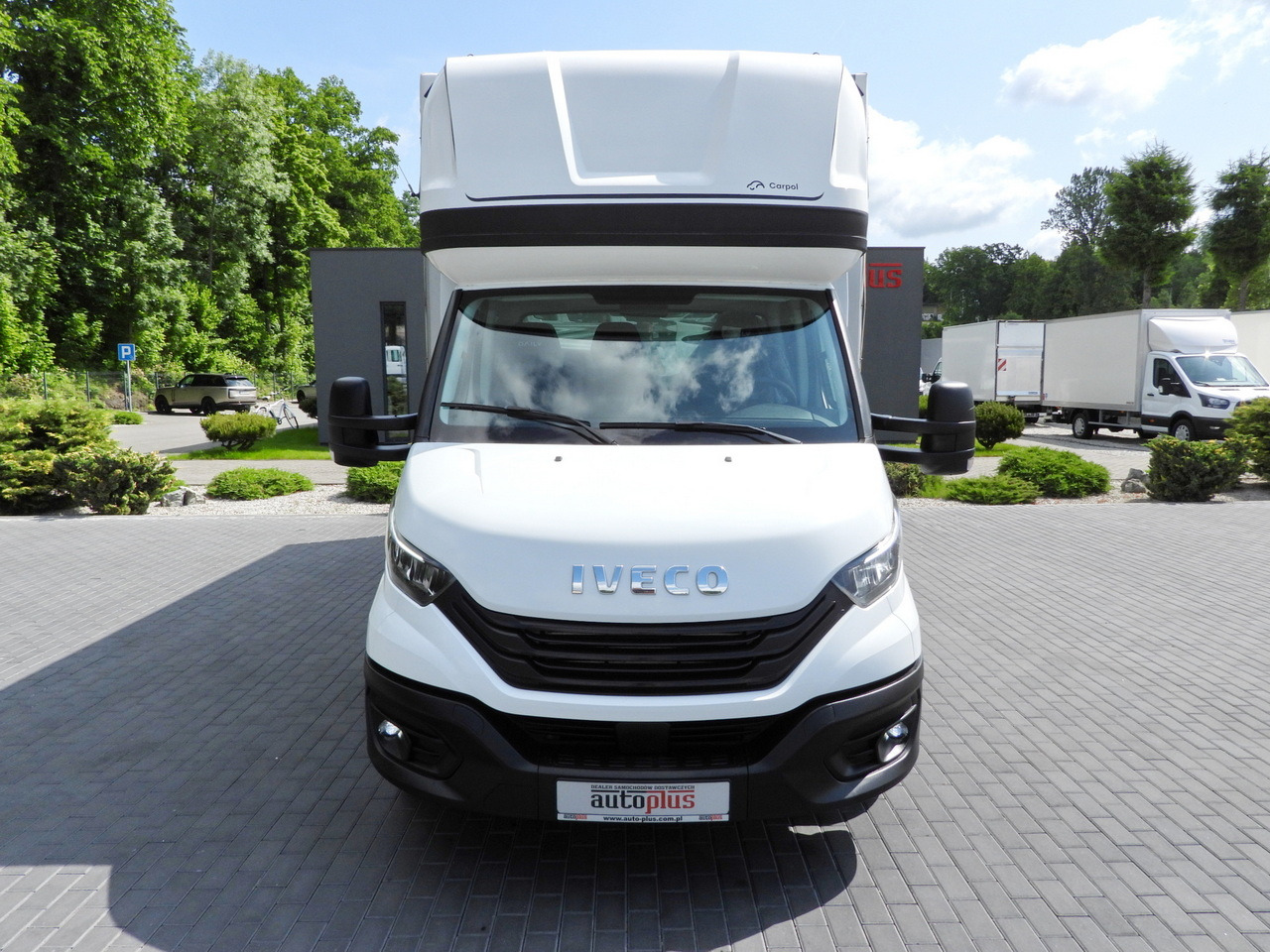 IVECO DAILY 35S18 TARPAULIN 10 PALLETS CRUISE CONTROL LED LIGHTS AIR CONDITIONING 180HP - Тентованный фургон: фото 5 IVECO DAILY 35S18 TARPAULIN 10 PALLETS CRUISE CONTROL LED LIGHTS AIR CONDITIONING 180HP - Тентованный фургон: фото 5