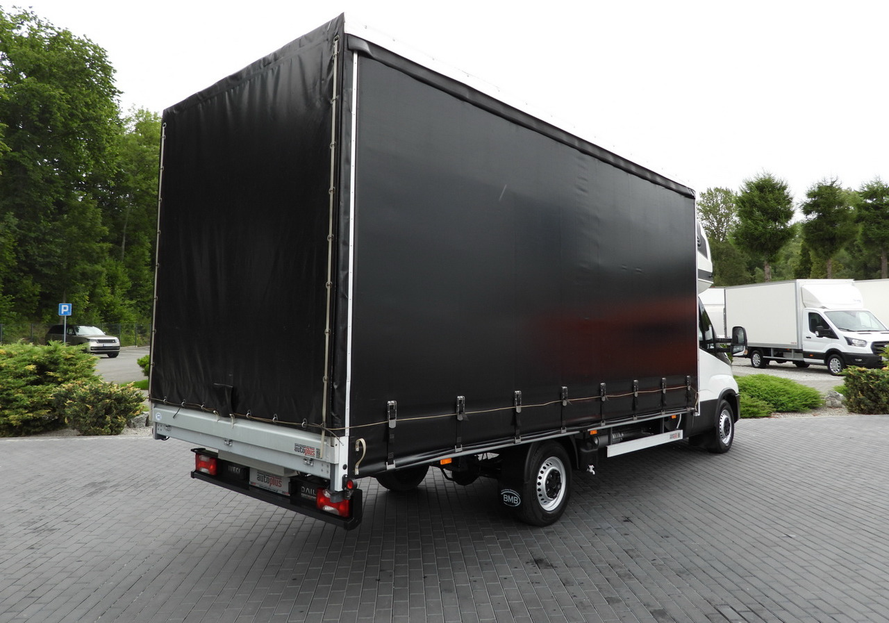 IVECO DAILY 35S18 TARPAULIN 10 PALLETS WEBASTO CRUISE CONTROL NAVIGATION LED LIGHTS AIR CONDITIONING 180HP - Тентованный фургон: фото 3 IVECO DAILY 35S18 TARPAULIN 10 PALLETS WEBASTO CRUISE CONTROL NAVIGATION LED LIGHTS AIR CONDITIONING 180HP - Тентованный фургон: фото 3