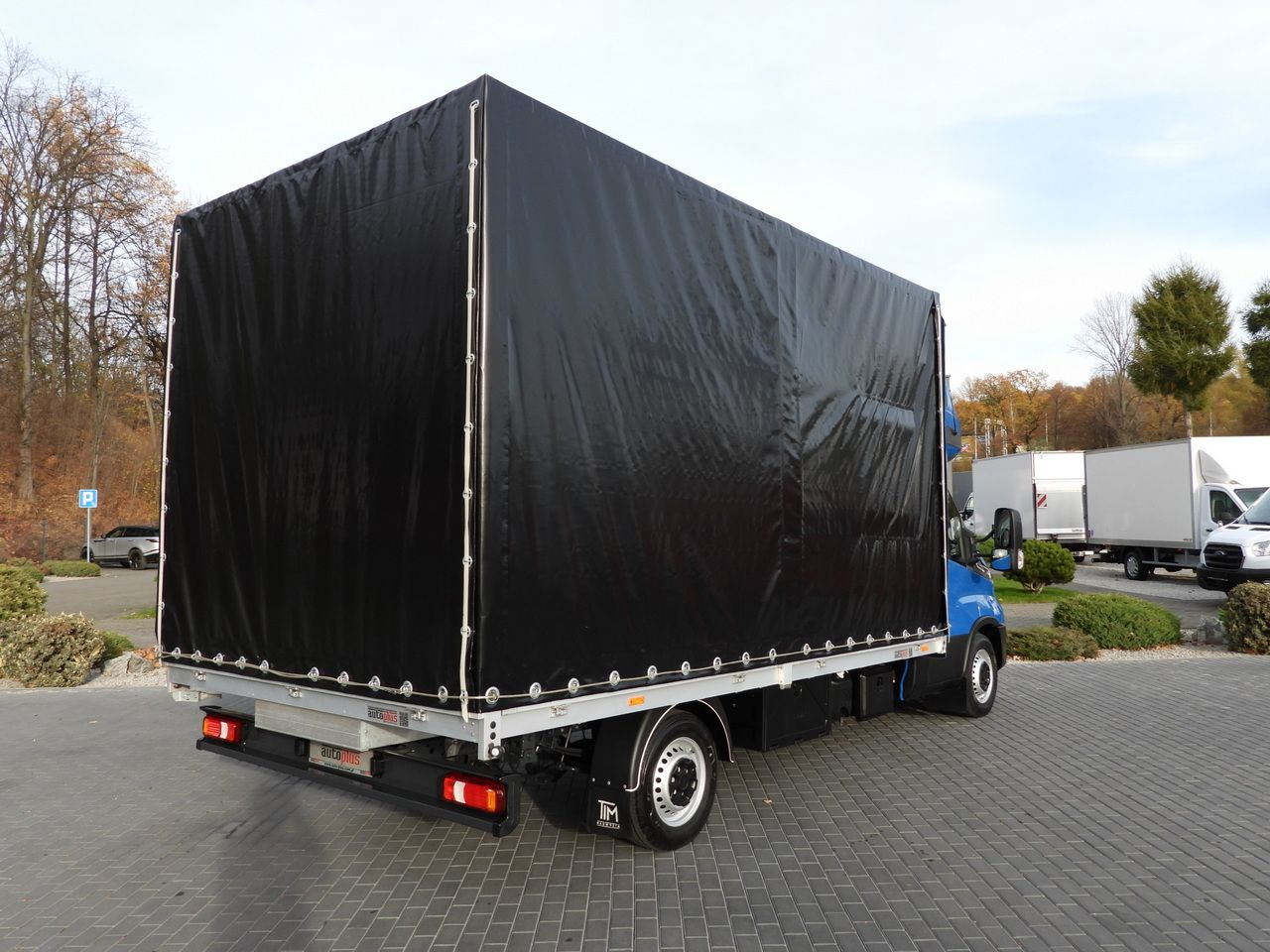 IVECO DAILY 35S21 TARPAULIN 10 PALLETS WEBASTO CRUISE CONTROL NAVIGATION LED LIGHTS AUTOMATIC TRANSMISSION HI-MATIC AIR CONDITIONING 210HP - Тентованный фургон: фото 3 IVECO DAILY 35S21 TARPAULIN 10 PALLETS WEBASTO CRUISE CONTROL NAVIGATION LED LIGHTS AUTOMATIC TRANSMISSION HI-MATIC AIR CONDITIONING 210HP - Тентованный фургон: фото 3