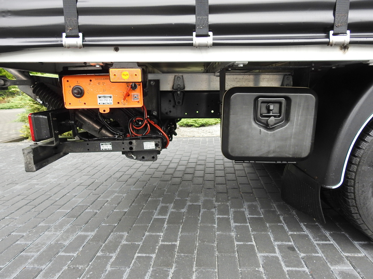 Тентованный грузовик IVECO DAILY 70C18 TARPAULIN LIFT 12 PALLETS WEBASTO CRUISE CONTROL TWIN WHEELS AIR CONDITIONING  180HP: фото 25