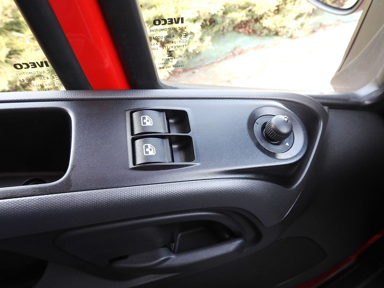 Новый Тентованный фургон IVECO DAILY NEW TARPAULIN 10 PALLETS WEBASTO CRUISE CONTROL NAVIGATION AIR CONDITIONING LED LIGHTS  180HP: фото 43