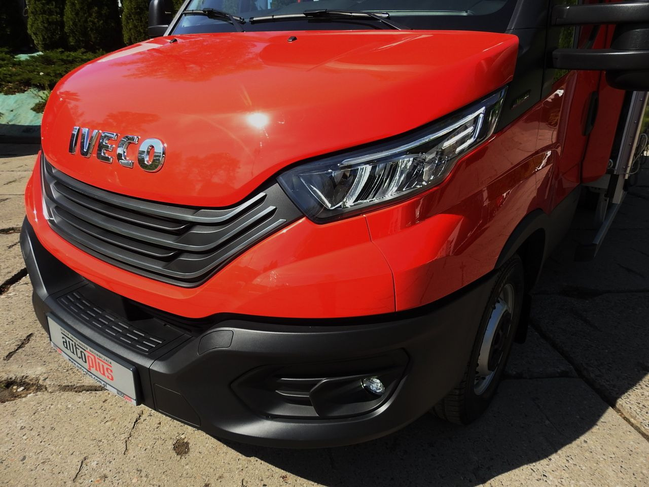 Новый Тентованный фургон IVECO DAILY NEW TARPAULIN 10 PALLETS WEBASTO CRUISE CONTROL NAVIGATION AIR CONDITIONING LED LIGHTS  180HP: фото 21