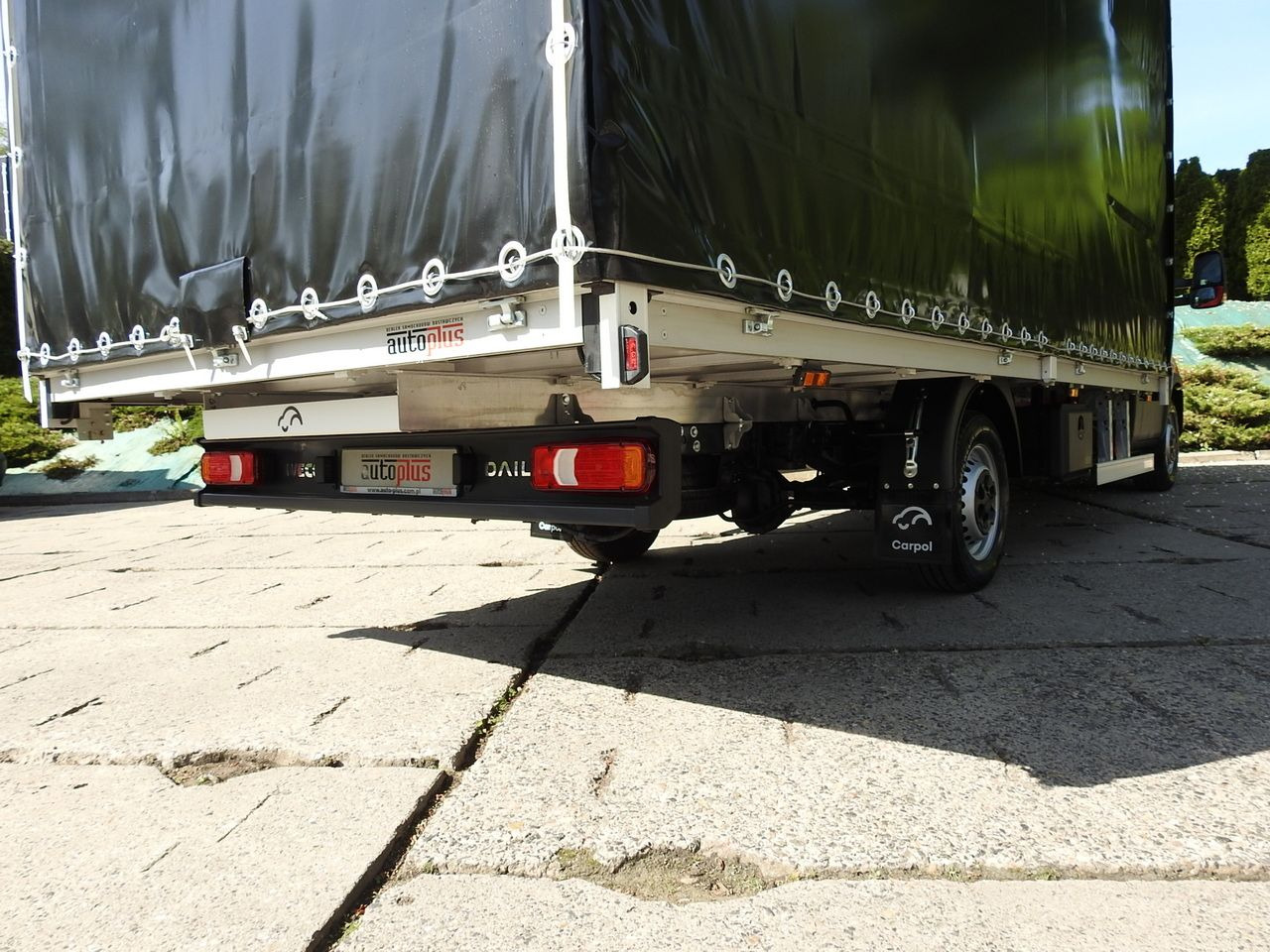 Новый Тентованный фургон IVECO DAILY NEW TARPAULIN 10 PALLETS WEBASTO CRUISE CONTROL NAVIGATION AIR CONDITIONING LED LIGHTS  180HP: фото 27