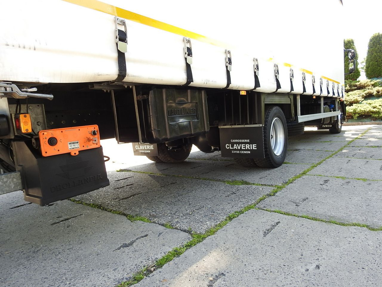 Тентованный грузовик IVECO EUROCARGO 120 - 220 TARPAULIN LIFT 20 PALLETS LED LIGHTS AUTOMATIC TRANSMISSION HI-MATIC TWIN WHEELS AIR CONDITIONING  220HP: фото 19