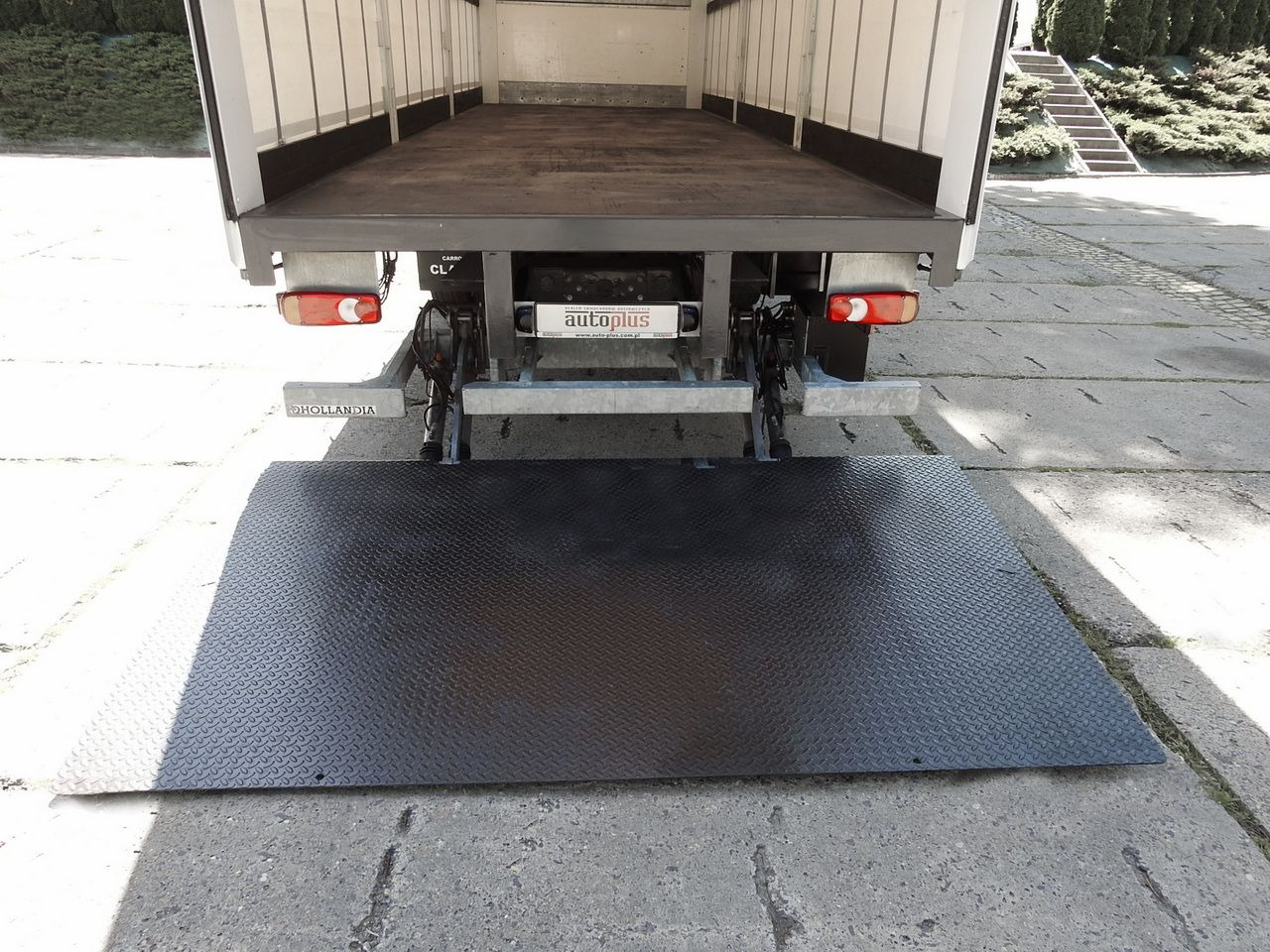 Тентованный грузовик IVECO EUROCARGO 120 - 220 TARPAULIN LIFT 20 PALLETS LED LIGHTS AUTOMATIC TRANSMISSION HI-MATIC TWIN WHEELS AIR CONDITIONING  220HP: фото 13